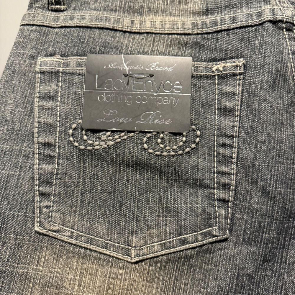 Lady Enyce Women's Square Stitch Jeans Dark Wash Low Rise Size 28 MSRP 71.00 - Picture 7 of 10